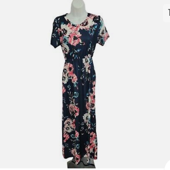 Women’s floral maxi dress with pockets - Picture 3 of 9